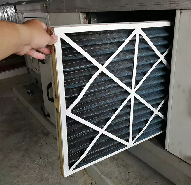 Why Homeowners & Businesses Trust Us Davenport, IA?